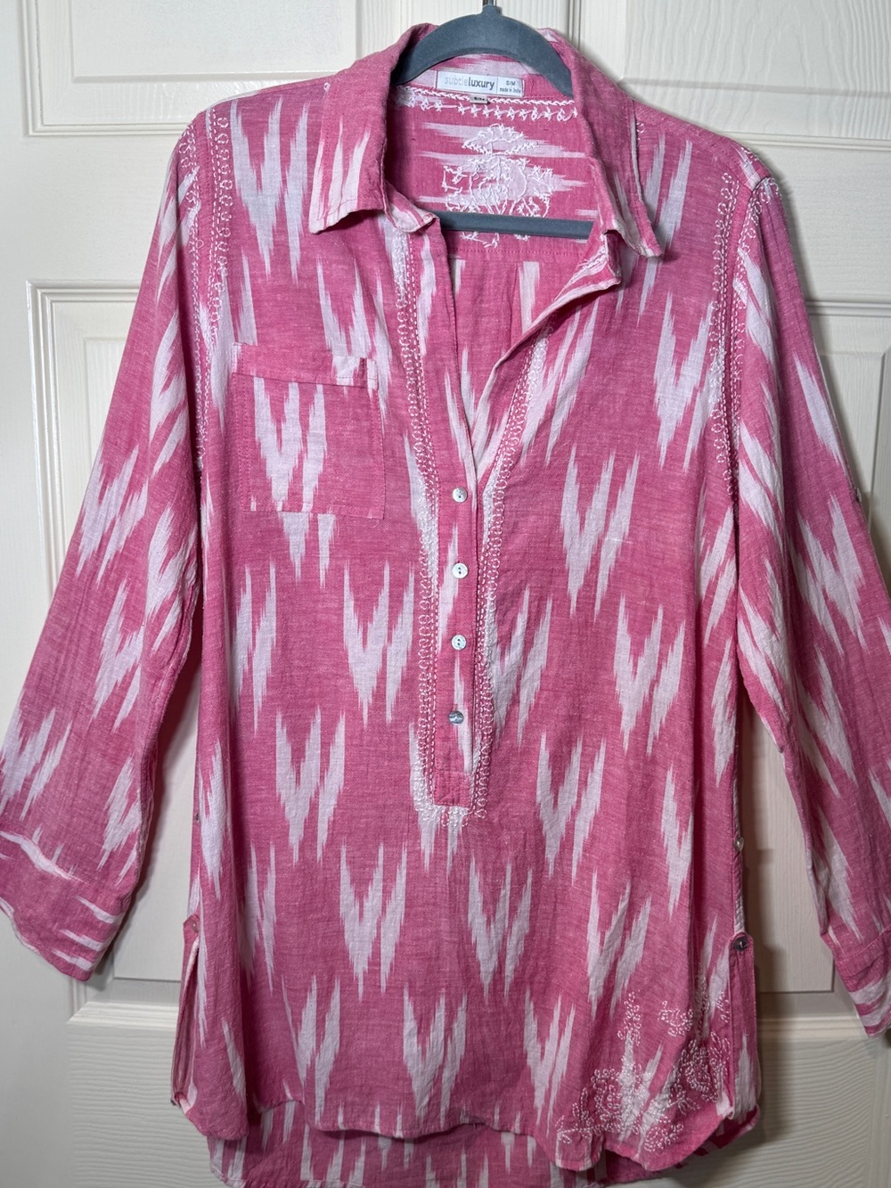 Subtle Luxury Tunic Women’s Small Medium 100% Cotton Pink Ikat Embroidered